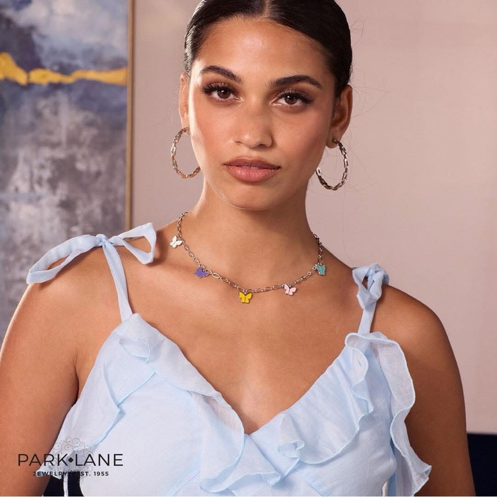 Park Lane Avery Necklace - Multicolor Butterfly Necklace